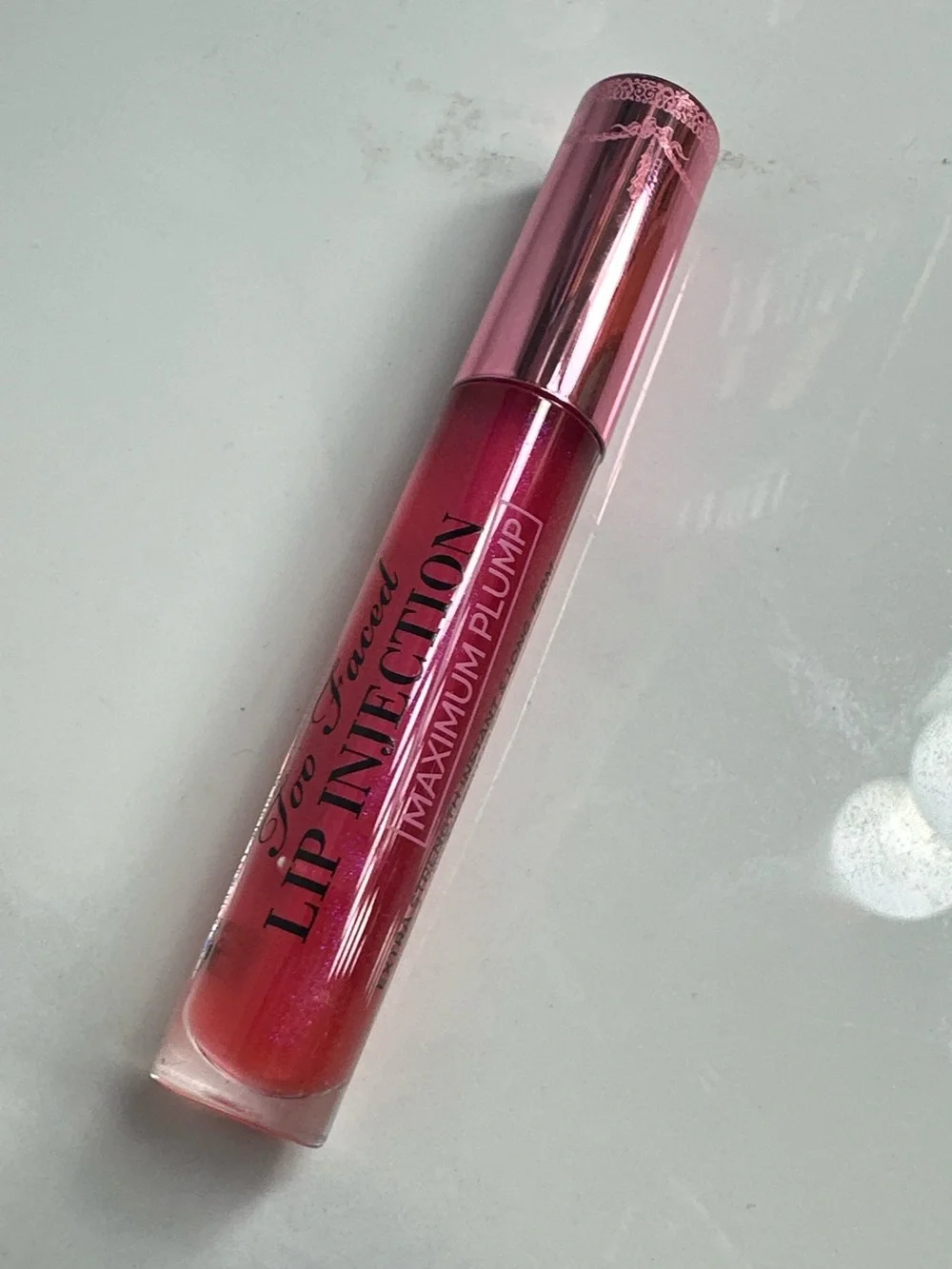 Too Faced Lip Injection Maximum Plump Gloss - YUMMY BEAR